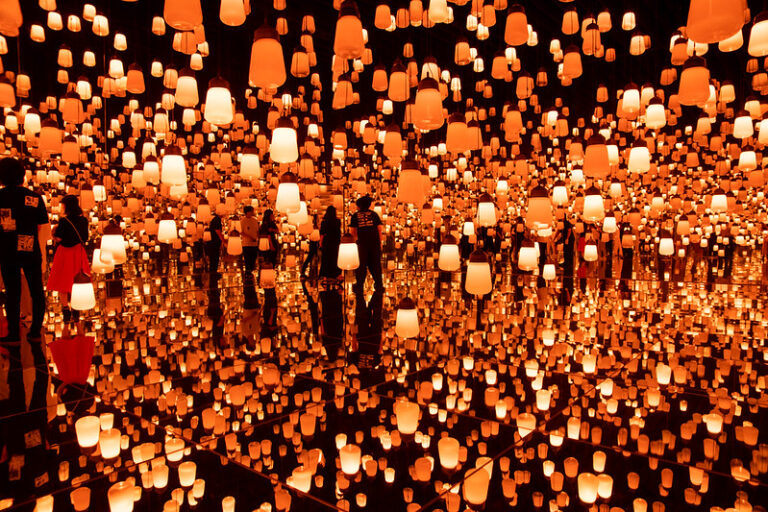 Vibrant and dynamic scene from the TeamLab immersive exhibition